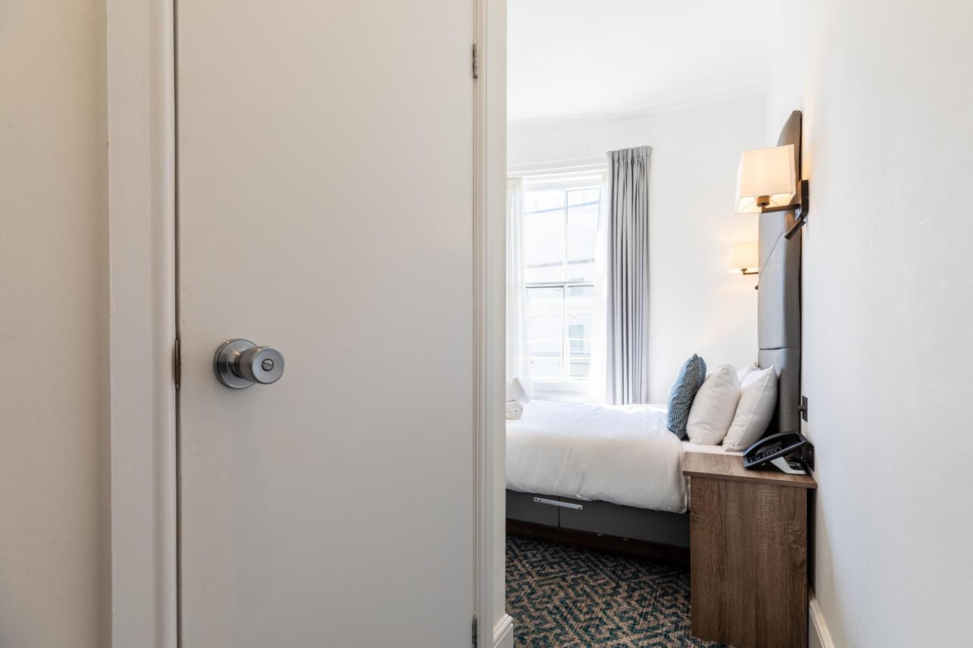 The Chapter Hotels - The J Hyde Park London Bagian luar foto